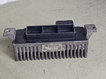 Другие детали электрики авто: Реле свечей накала Renault 1.5 DCi, 1.6 DCi, 1.9 DCi, 2.0 DCi, 2.3 — 11