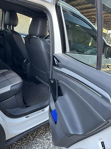 byd e6: Volkswagen ID.4: 2022 г., Автомат, Электромобиль, Кроссовер — 7