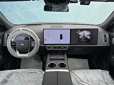 Lixiang: Lixiang L7: 2024 г., 1.5 л, Автомат, Гибрид, Внедорожник — 13