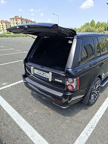 mersedes es klas: Land Rover Range Rover: 4.4 l | 2024 il 285637 km Ofrouder/SUV — 5