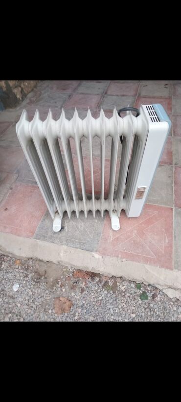 Elektrikli qızdırıcılar və radiatorlar: Orijinal Türkiye istehsalı 7 seksiyalı ekanom tam işlek vəziyyətdə