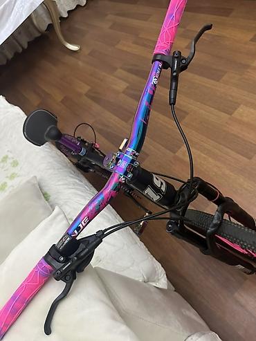 stark velo: Məhsul: fərdiləşdirilmiş dizayn və Shimano hidravlik disk əyləclər — 7