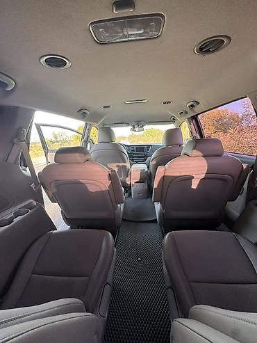karnival: Kia Carnival: 2019 г., 2.2 л, Автомат, Дизель, Минивэн — 4