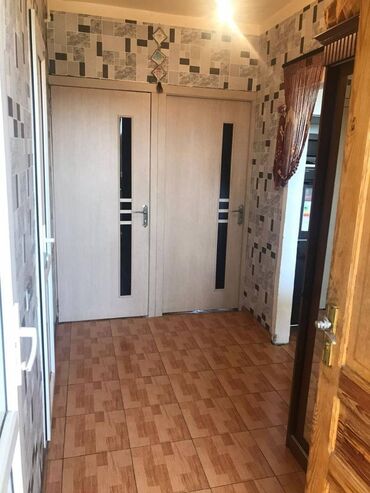 Köhnə tikili: Bakı, 2 otaqlı, Köhnə tikili, m. Elmlər Akademiyası, 54 kv. m -da lalafo.az — 8 Köhnə tikili: Bakı, 2 otaqlı, Köhnə tikili, m. Elmlər Akademiyası, 54 kv. m — 8