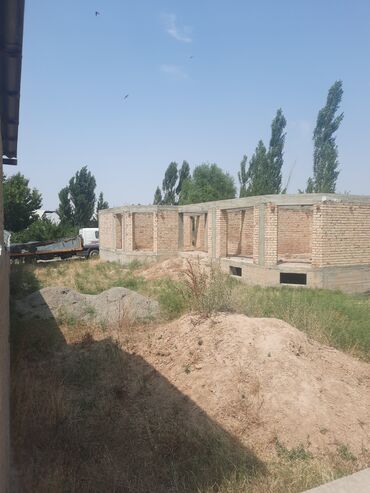 строящиеся дома в бишкеке: Дом, 200 м², 6 комнат, Собственник