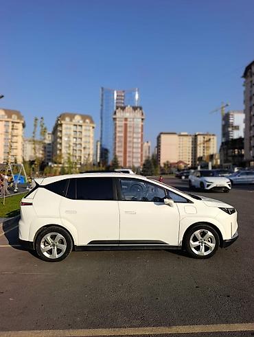 GAC: Сооонун Электромобиль Hycan Z03 📆 Год: 2023 3 🚙 Комплектация — 6