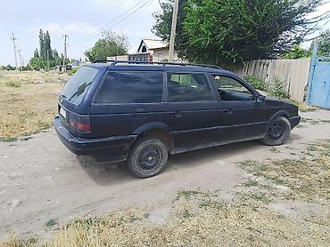 Продажа авто: Volkswagen Passat: 1993 г., 1.8 л, Механика, Бензин, Универсал — 2