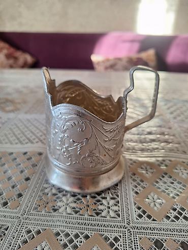 cay stəkani: Məhsul: Metal stəkanaltı dəsti (3 ədəd) biri 15. Təsvir: - Klassik — 7