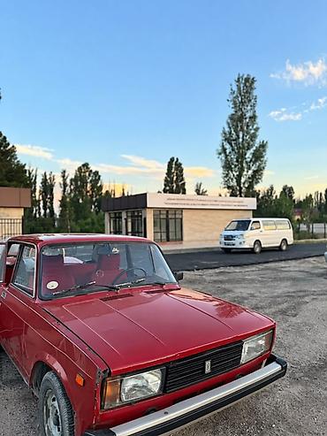 ВАЗ (ЛАДА) 2105: 1983 г., Механика, Бензин, Седан at lalafo.kg ВАЗ (ЛАДА) 2105: 1983 г., Механика, Бензин, Седан