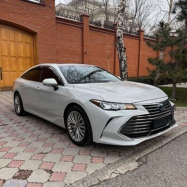 Toyota: Toyota Avalon: 2022 г., 2.5 л, Гибрид — 6