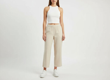 mohito spodnie szerokie: Shein, Material trousers for women, size M