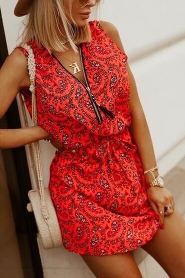 Haljine: 2000 na lalafo.rs — 16 Haljine: 2000 — 16