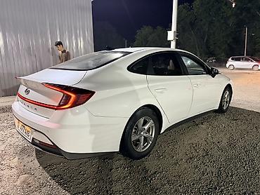 Hyundai: Hyundai Sonata: 2019 г., 2 л, Автомат, Газ, Седан — 4