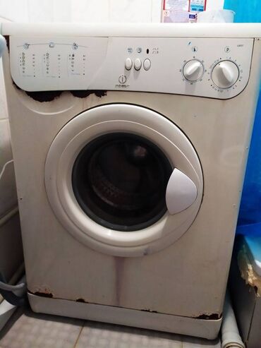 запчасти на стиральная машина: Стиральная машина Indesit, Б/у, Автомат, До 5 кг, Полноразмерная