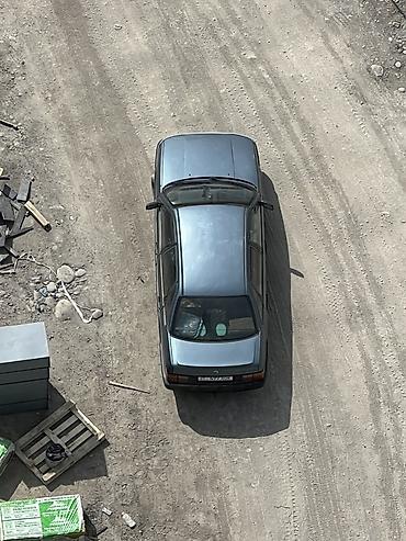 Volkswagen: Volkswagen Passat: 1988 г., Седан — 1