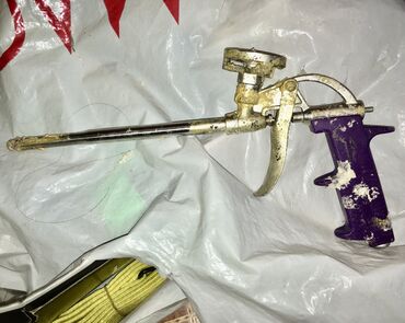 Монтажные пистолеты: Остатки после утепления балкона. Все вместе — отдам за указанную ниже — 6