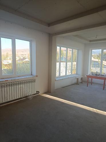 дом искра: 6 комнат, 242 м², 4 соток, Каракол, Собственник — 10