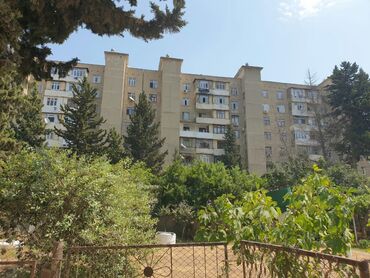 продается 2 х комнатная квартира: Баку, Пос. Бакиханов, 2 комнаты, Вторичка, м. Нефтчиляр, 45 м²