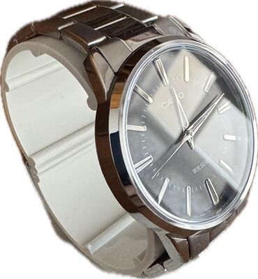 Смарт браслеты: Новый, Наручные часы, Casio, цвет - Серый