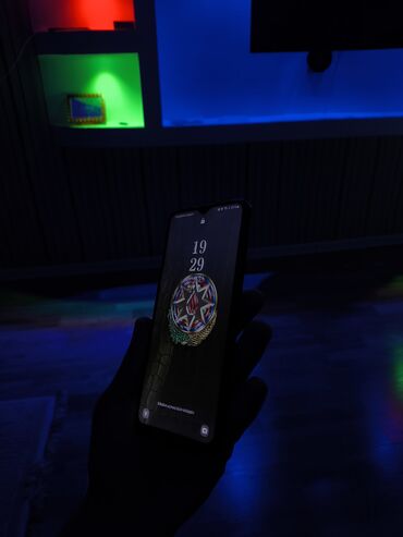 Samsung: Samsung Galaxy A13, 4 GB, rəng - Qara, Qırıq — 3