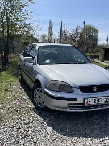 подсветка салона автомобиля: Honda Civic: 1995 г., 1.5 л, Вариатор, Бензин, Седан