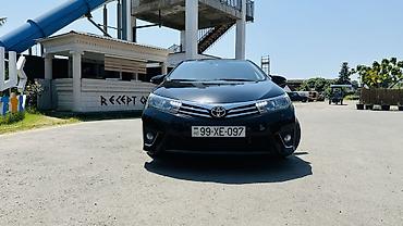 hyundai i30 oluxanası: Toyota Corolla: 1.6 l | 2014 il Sedan — 1