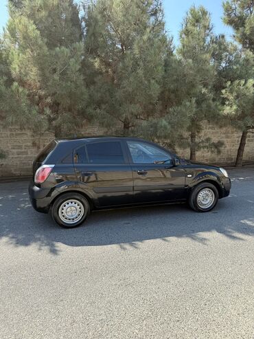 Kia: Kia Rio: 1.4 l | 2006 il Hetçbek — 6