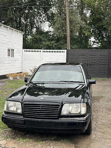 5: Mercedes-Benz E-Class: 1994 г., 2.2 л, Механика, Бензин, Седан — 1