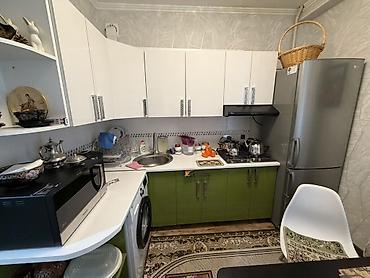 2 комнатный квартира берилет: 2 комнаты, 42 м², 12 мкр Элитка, 3 этаж — 3
