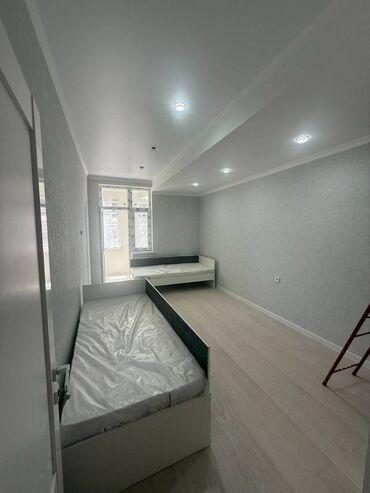 2х комнатные квартиры в джалал абаде: 🔥 ПРОДАЮТСЯ 2 комнатная квартира 📍Район: Джал ⭐️СК: Имарат Прогесс