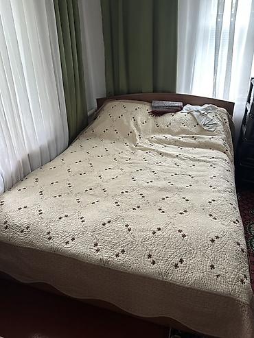 диваны цены: Двуспальная кровать, Б/у, С матрасом, длина - 170 см — 1