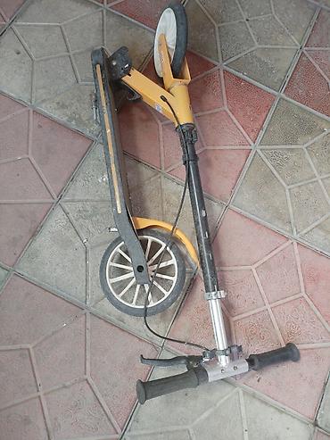 2 ci el scooter: Böyüklər üçün şose tipli skuter - Korpus: yüngül və möhkəm alüminium — 1
