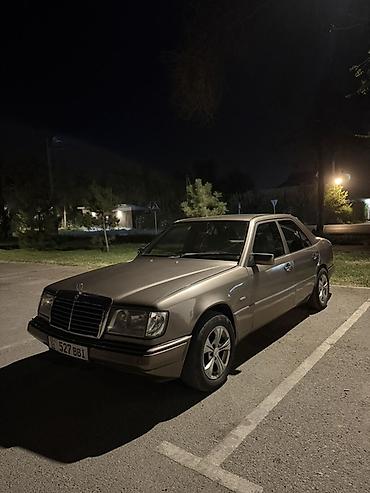 моторчик печки 124: Mercedes-Benz W124: 1990 г., 2.3 л, Механика, Газ, Седан — 1