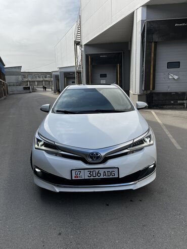 тайота vitc: Toyota Corolla: 2019 г., 1.8 л, Робот, Гибрид, Седан