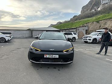 Kia: Kia EV6: 2022 г., Электромобиль, Кроссовер — 2