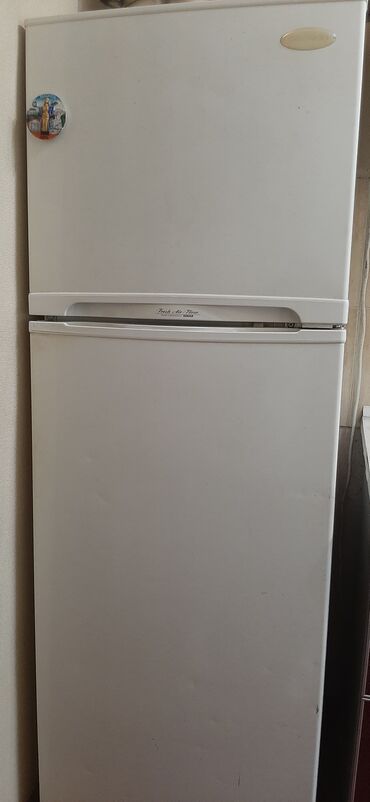 в аренду холодильник: Холодильник Daewoo, Б/у, Двухкамерный, No frost