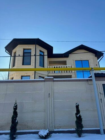 особняк киргизия 1: Дом, 335 м², 4 комнаты, Агентство недвижимости, Евроремонт