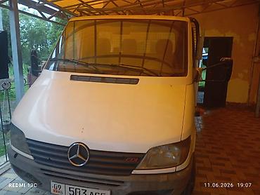мото бокс: Mercedes-Benz Sprinter CDI — бортовой малотоннажный грузовик — 3