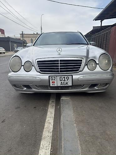 Mercedes-Benz E-Class: 2000 г., 3.2 л, Автомат, Бензин, Седан