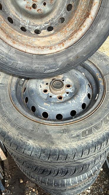 13 lük disk: Avtomobil üçün 4 ədəd şin və dəmir disk komplekti olcu 13 dik hamsi — 1
