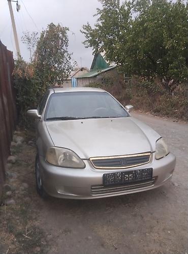 радар авто: Honda Civic: 2000 г., 1.6 л, Кол менен иштөөчү, Бензин, Седан — 5