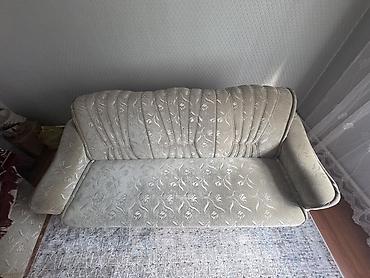 sofa: Прямой диван, Б/у — 2
