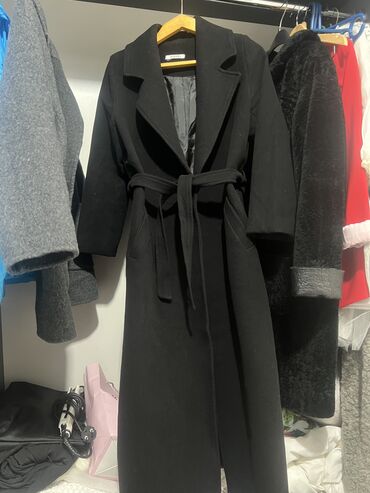 Пальто: Разгружаю гардероб,отдаю ниже по себе стоимости. качество хорошее — 2