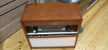 Qrammofon və patefonlar: Sifarişlə Riqonda 102 patefonu yığılır. İdeal vəziyyətdə Rigonda 102 -da lalafo.az — 15 Qrammofon və patefonlar: Sifarişlə Riqonda 102 patefonu yığılır. İdeal vəziyyətdə Rigonda 102 — 15