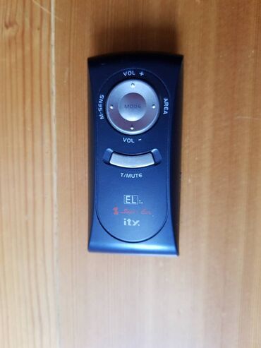 Другие аксессуары для салона: Пульты для авто. Автомагнитолы. Цены разные, пишите номер фото — 3