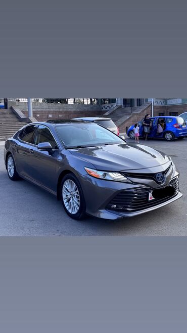 сдаётся авто с последующим выкупом: Toyota Camry: 2019 г., 2.5 л, Автомат, Гибрид, Седан
