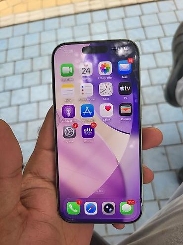 ən ucuz iphone: IPhone 17, 256 GB, Yaşıl, Face ID — 3