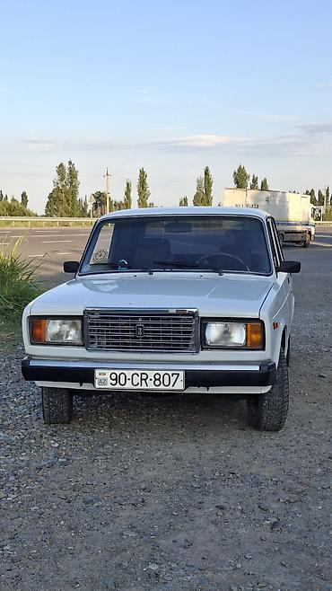 4 göz maşını: VAZ (LADA) 2107: 1.6 l | 2008 il 13319 km Sedan — 1