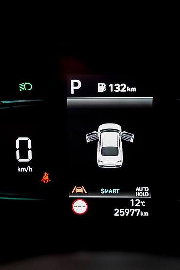 byd leopard 7: Hyundai Elantra: 2024 г., 1.5 л, Бензин, Седан — 10