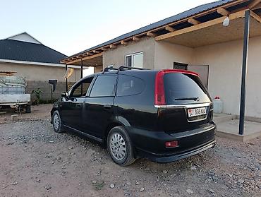 водный банан: Honda Stream: 2001 г., 1.7 л, Механика, Бензин, Минивэн — 5
